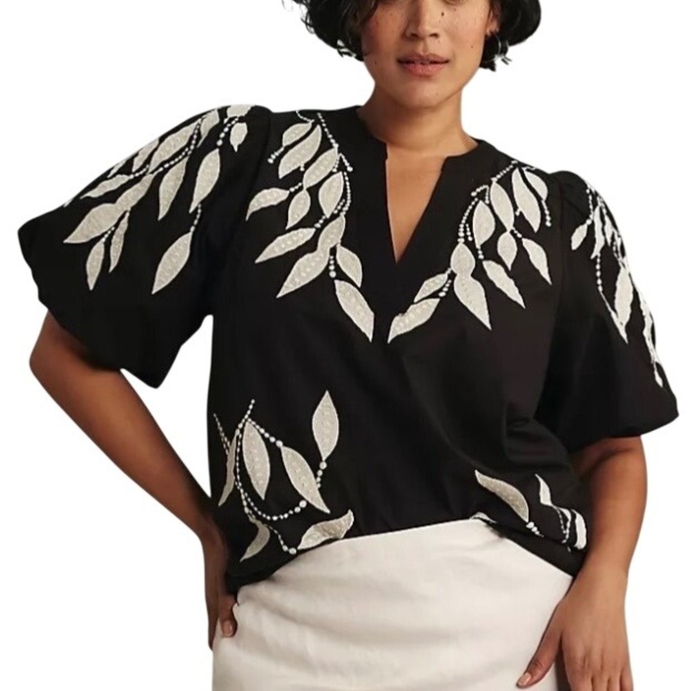 Anthropologie Small Black And White Puff-Sleeve Embroidered Blouse